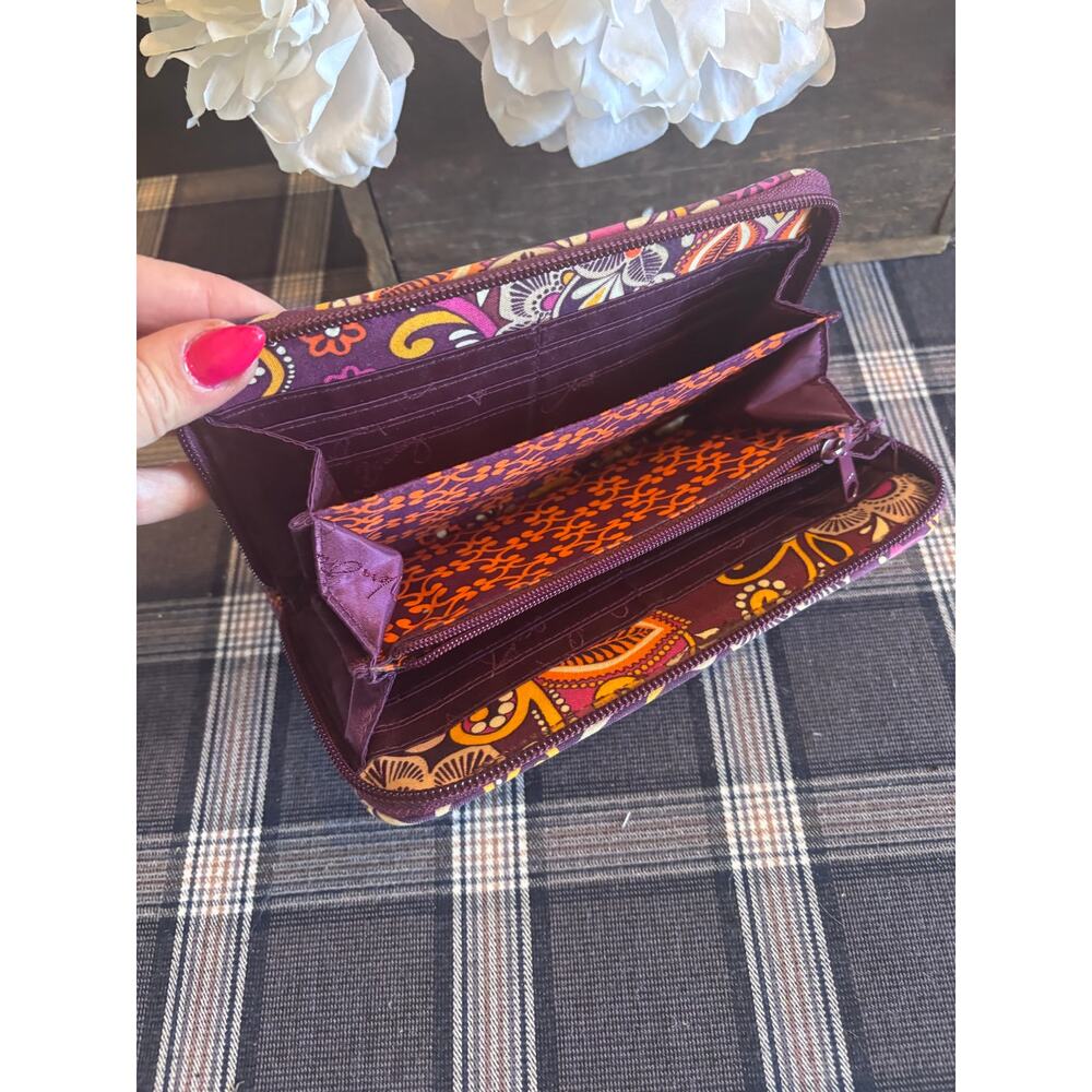 Vera Bradley Safari Sunset Zip Around Wallet - Picture 3 of 4